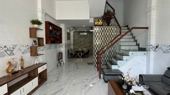 TC 8 tỷ !! Nhà siêu đẹp 4 tầng mặt tiền 5m ngay Galaxy Kinh Dương Vươn