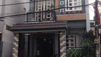 BÁN hoặc CHO THUÊ NHÀ hẻm xe hơi quay đầu thoải mái, DT 62,3m2