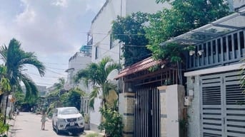 Nhà 1 Đời Chủ Xây Kiên Cố 5*26, 3 Tầng 6 Phòng Mt 8m (Shr) 