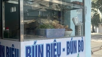 Cần sang nhượng quán cơm mới mỡ nhà mới sữa đồ mới 90/100