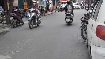 Bán nhà phân lô 3,5 tầng nhà cũ mặt ngõ 385 đường Hoàng Quốc Việt