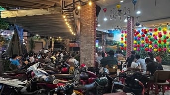 Sang Caffe góc 2 MT Tân Quý Tân Phú