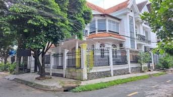 VILLA KHU TRẦN NÃO GIÁ 40 TRIỆU