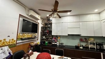 Quan Nhân, sổ to, 4 tầng Thang Máy, mặt tiền rộng, mặt ngõ kinh doanh
