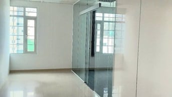 Cho thuê VP đẹp MT Nguyễn Văn Trỗi, PN, 80m2, 41.1 triệu/ th bao VAT