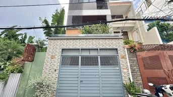 Bán gấp nhà Bùi Quang Là, p.12, Gò Vấp. Giá 2,75 tỷ/56m2, hẻm thông