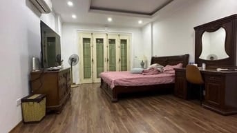 Hào Nam 33m², 40m² tầng 1, 6 tầng, 4.2m mặt tiên, 8 tỷ Đống đa.