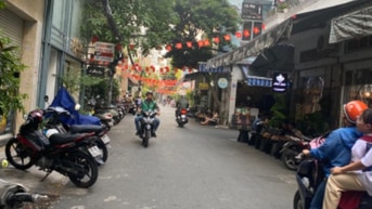 Nhà nguyen can MT hẻm xe tải 260/17 Nguyễn Thái Bình 