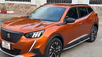 Bán xe Peugeot 2008 Gt-Line Vin 2021. Màu Cam