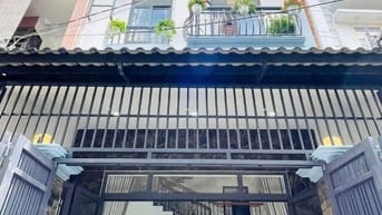 Bán nhà gần mặt tiền đường Cao Thắng Quận 10, chính chủ, SHR, 3ty350tr