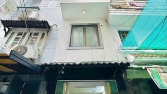 SIÊU HIẾM bán nhà 3 lầu đúc + sân thượng, 5Phòng ngủ ở Quận Phú Nhuận