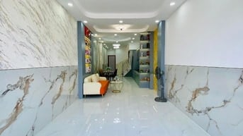 Chú Năm bán 🏡 Trần Bình Trọng 48m2 chỉ 1 tỷ 680 triệu tặng nội thất