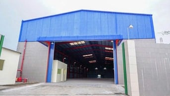 CẦN BÁN GẤP NHÀ XƯỞNG QUẬN 12