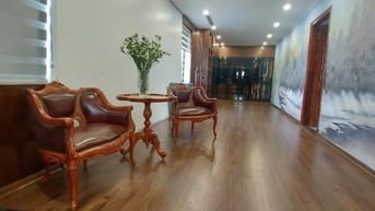 Cc Bán Nhà 8 tầng Thang máy Hoàng Cầu Dt 55m mt5m đường oto 31,8 tỷ.