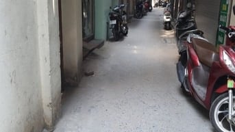 MẶT NGÕ THÔNG THOÁNG - KHU VỰC DÂN CƯ ĐÔNG ĐÚC - KINH DOANH TỐT