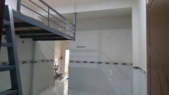 Phòng cho thuê 14m2 Bếp. WC riêng 