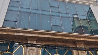 Cần Bán Gấp. Mp Tô Vĩnh Diện. 120m2. 9 tầng. Mt 8m. Lô góc