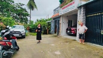 Cho thuê nhà nguyên căn phường Long Phước