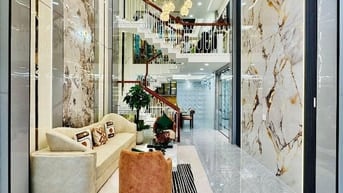 SIÊU PHẨM! Phòng xông hơi tại nhà đường Hoa Sứ phường 7 Phú Nhuận 63m2