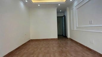 BÁN NHÀ LIỀN KỀ 5 TẦNG – NGÕ RỘNG 4M – GẦN GA TÀU ĐIỆN – TRUNG TÂM 