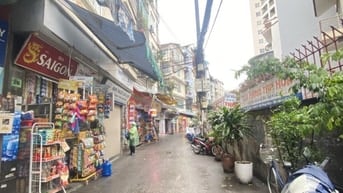 BÁN NHÀ NGÕ OTO TRÁNH - PHỐ XUÂN THỦY - 30tr/th - 60m2 – CHỈ 19,X TỶ