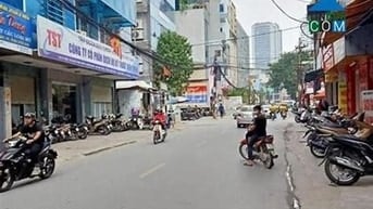 Bán nhà mặt Phố Vương Thừa Vũ diện tích 160m² MT 9m, lô góc 3 th