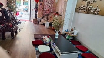 Bán nhà 5 tầng Vĩnh Tuy, HBT, 45m sổ, oto đỗ cửa ngày đêm, giá 11,5 tỷ