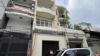 CHÍNH CHỦ CHO THUÊ NHÀ MẶT TIỀN ĐƯỜNG ĐINH CÔNG TRÁNG QUẬN 1 DT:4X20M