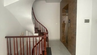 Chính chủ cần bán nhà Mặt phố Mậu Lương. 66m2, 7 tầng, mt 5m, 18,5 tỷ