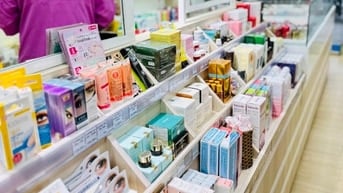 VIỆC LÀM TUYỂN TRỰC TIẾP NAM/NỮ  LĐPT GẤP LÀM VIỆC TẠI ( QUẬN 3 )