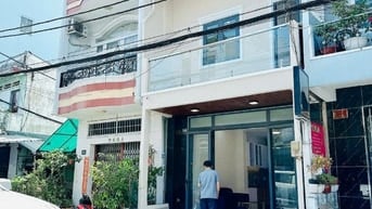 Bán nhà mặt tiền kinh doanh đường Ba Đình P10, Q8 giá chỉ 7,18 tỷ TL