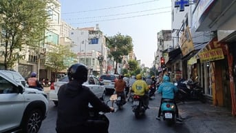 Cho thuê nhà hẻm 3m Vườn Chuối P5,3x14,2 tầng,2p_10 triệu