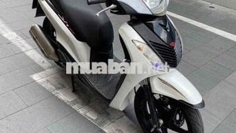 Honda @ upSH 2010,bstp,xe đẹp máy chạy êm ru