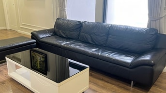 Thay đổi thiết kế cần thanh lý sofa+đôn, da thật, nhập khẩu Malaysia