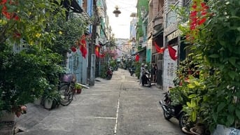 HẺM XE HƠI THÁI PHIÊN, Q11, 52m2 6 TẦNG  THANG  MÁY GIÁ 10,9 TỶ