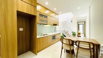 Siêu đẹp do KTS thiết kế Khu cư xá Phan Đăng Lưu P1 BT Sát Q1, P,Nhuận