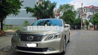 Cần bán gấp Toyota Camry 2014 2.5Q - Xe chính chủ