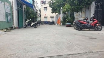Bán NR HXH DT đẹp, ngang 7.6m, khai thác dòng tiền tốt tại Q5