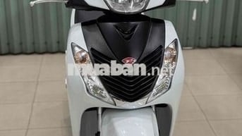 SH 150i mẫu Italia màu trắng đen sporty cuối 2012