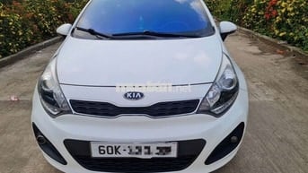 Kia Rio 2014 1.4 AT Hatchback - 145500 km