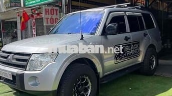 Mitsubishi Pajero 2008 3 - 210000 km