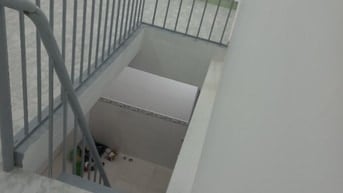 Cho thuê phòng một trệt một lầu .mỗi lầu 3.5m.tổng cộng 7 m chiều cao
