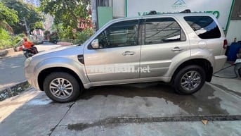 Ford Escape 2009 XLT 2.3L 4x2 AT - 140 km