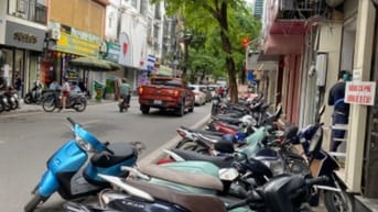 Cho thuê cửa hàng mặt phố hàng da 