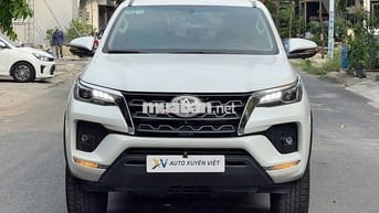 Fortuner 2.4 AT 2024 Máy Dầu Tự Động Lướt 17.000Km