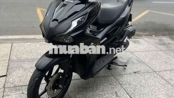 Honda air blade 4val 2023 mới 90% bstp chính chủ