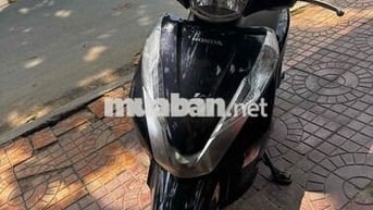 Honda Lead 2016 một chủ từ đầu  xe zin đẹp keng .