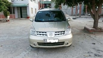 Nissan Grand Livina 7 chỗ máy 1.8 số AT