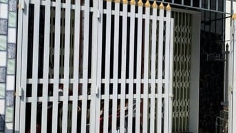 Kẹt tiền bán gấp nhà Nguyễn Thị Hé, Củ Chi, Sổ hồng, 102m2, 670 triệu