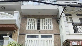 Bán nhà nhiều tầng Thái Phiên,Q11 65m2 giá chỉ 5 tỷ2